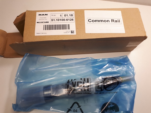 Форсунка BOSCH 0445120217 51101006126 MAN Lion's TGA TGS TGX NEW ORIGINAL