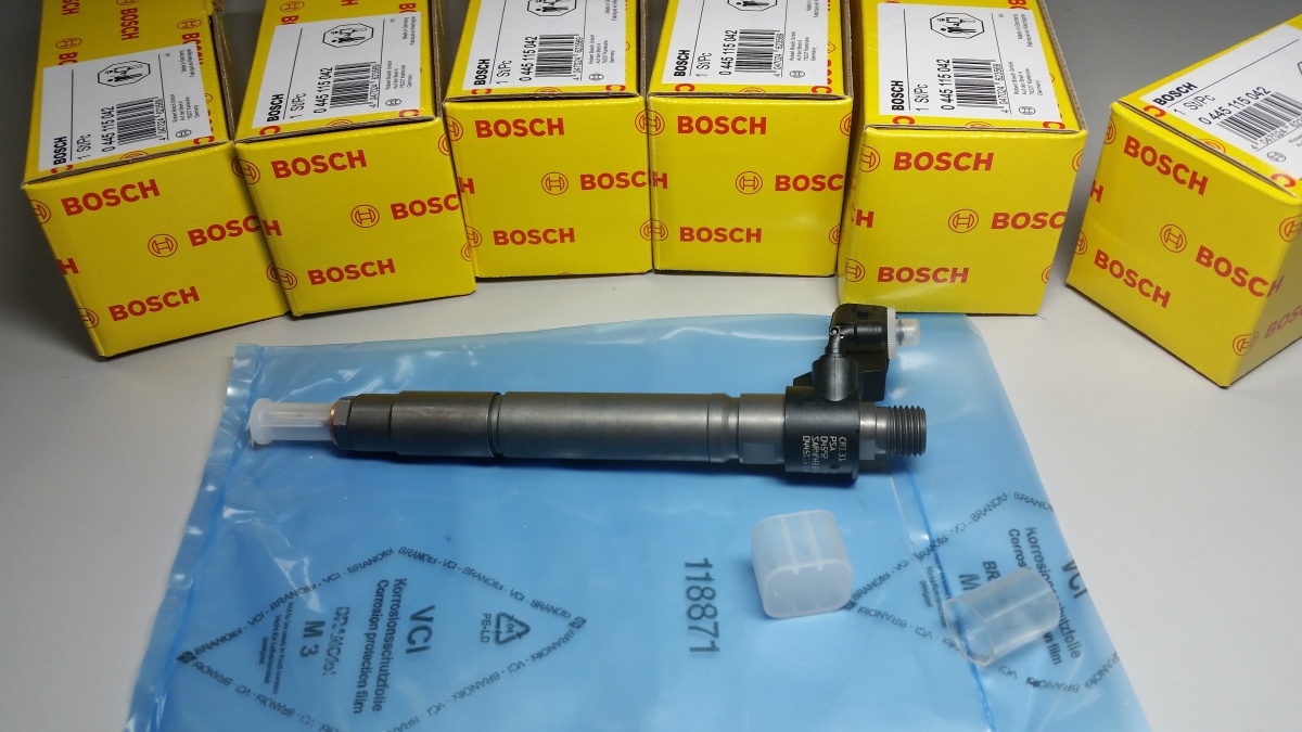 Форсунка BOSCH 0445115042 001325 Land Rover NEW ORIGINAL