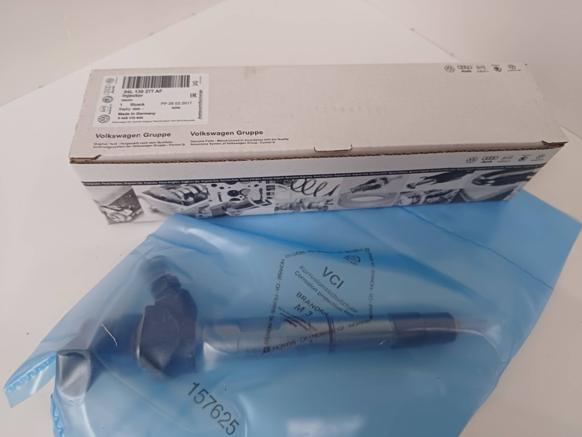 Форсунка VW 04L130277AF BOSCH 0445110645