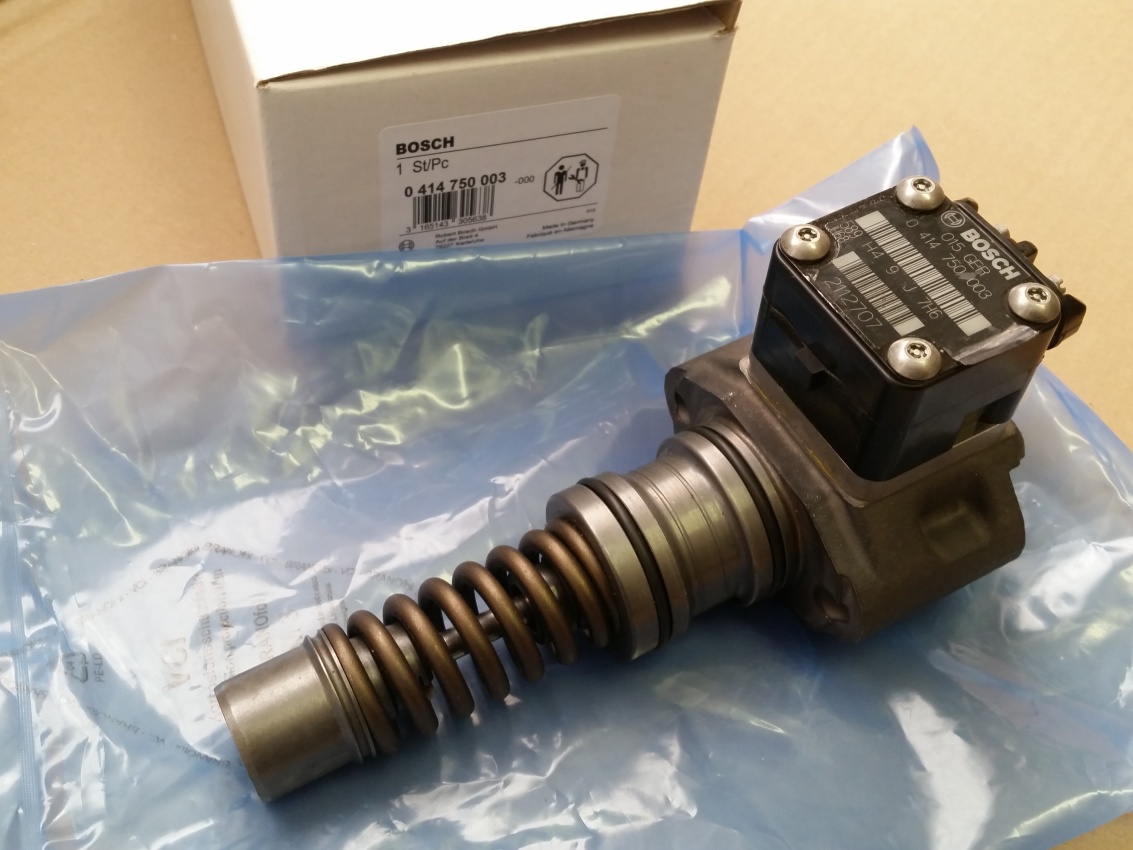 Насос-форсунка BOSCH 0414750003  KHD2112707 VOLVO 20460075 DEUTZ BF6M2012C