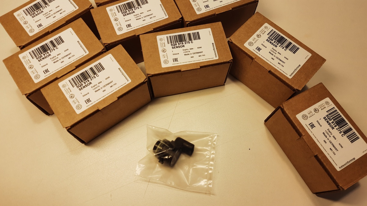 Датчик парковки PDC 5Q0919275С грунтованный NEW ORIGINAL