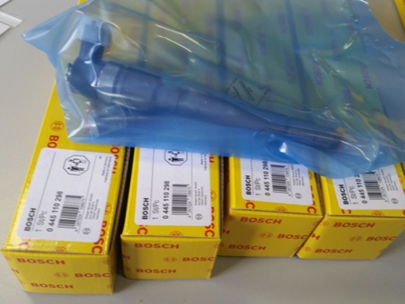 Форсунка BOSCH 0445110298 VOLVO 30777526