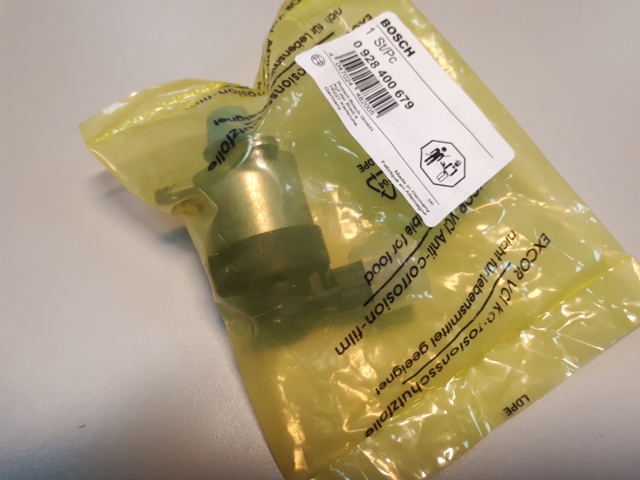 Регулятор давления подачи топлива BOSCH 0928400679 