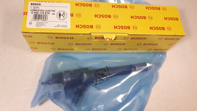 Форсунка BOSCH 0445110614 55255406 FIAT 1.3 D NEW ORIGINAL