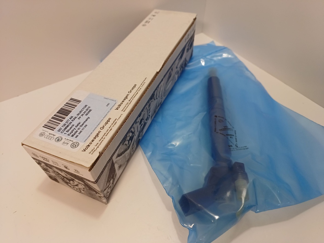 Форсунка VW 057130277AN BOSCH 0445117039 NEW ORIGINAL