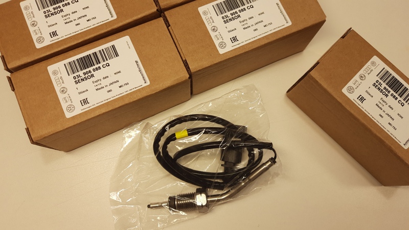 Датчик температуры ОГ VAG 03L906088GQ NEW ORIGINAL