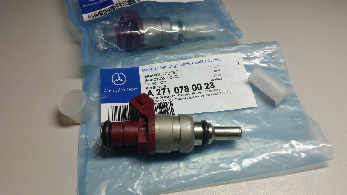 Форсунка бензиновая MERCEDES A 2710780023
