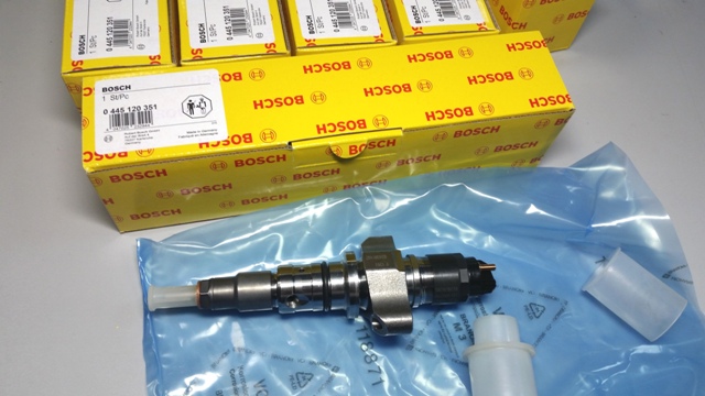 Форсунка BOSCH 0445120351 IVECO 5801618038