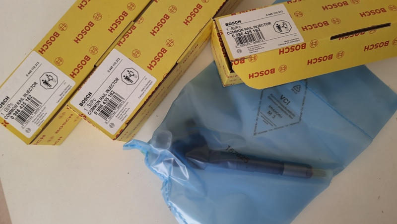 Форсунка BOSCH 0986435162 0445110213 ALFA ROMEO 55198219