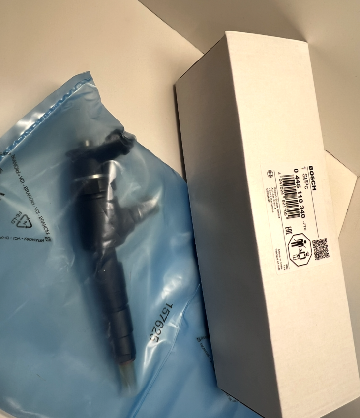 Форсунка BOSCH 0445110340 0445110739 0986435203