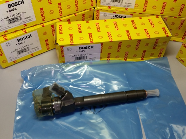 Форсунка BOSCH 0445110045 MERCEDES A 6280700187 