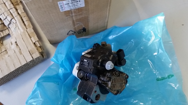 ТНВД VW 059130755E 059130755J BOSCH 0445010125 0445010090 NEW