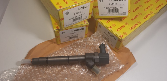 Форсунка BOSCH 0445110222 HYUNDAI 338002A100