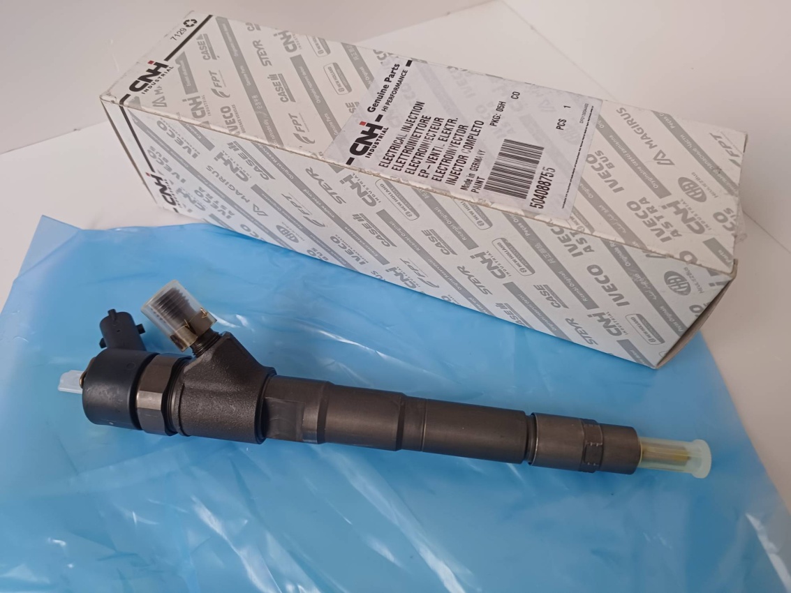 Форсунка BOSCH 0445110273 504088755 Fiat Ducato, Iveco Daily 2.3D 06> NEW ORIGINAL