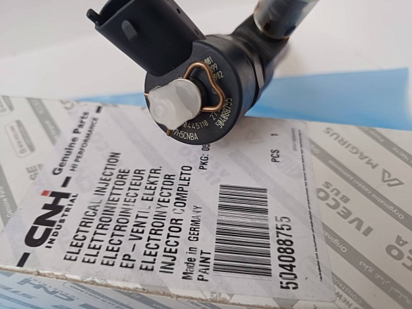 Форсунка BOSCH 0445110273 504088755 Fiat Ducato, Iveco Daily 2.3D 06> NEW ORIGINAL