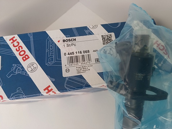 Форсунка BOSCH 0445116068 	LR066229 AH4Q9K546BA 	LR054298 