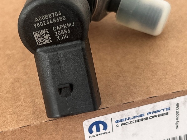 Форсунка 16085183 FORD 9802448680 CITROEN PEUGEOT 50274V05 A2C59513556  VDO NEW ORIG.