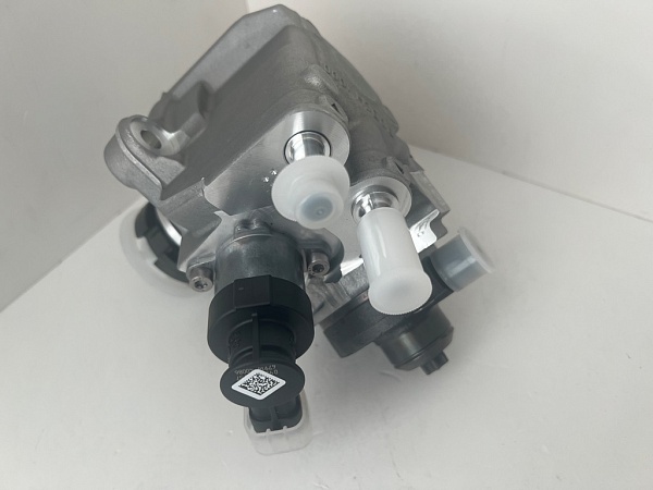 ТНВД BOSCH 0445010586/512  IVECO 5801572470/504371260