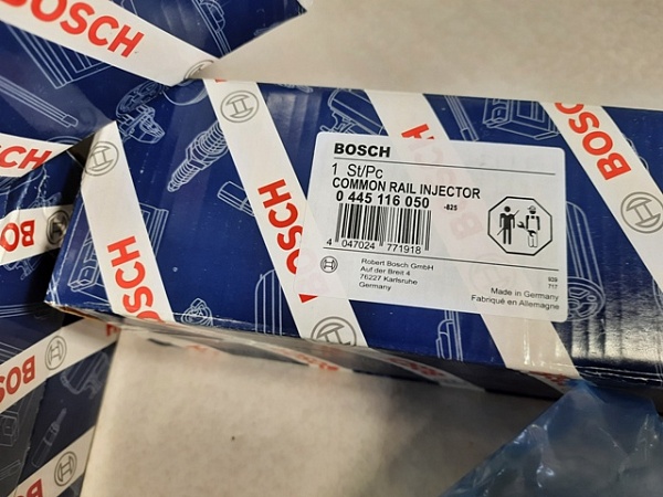 Форсунка BOSCH 0445116050 CH2Q9K546AA