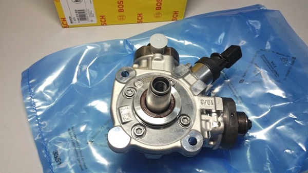 ТНВД BOSCH 0445010634 0445010667 BMW 13517823463 13517823467 