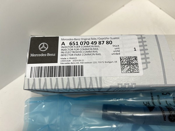 Форсунка MERCEDES A6510704987 DELPHI 28342997 NEW A6510700587