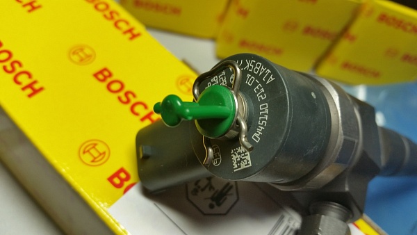 Форсунка BOSCH 0986435162 0445110213 ALFA ROMEO 55198219