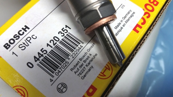 Форсунка BOSCH 0445120351 IVECO 5801618038