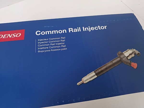 Форсунка Denso DCRI200480 LEXUS LAND CRUISER 200 V8/LX450D