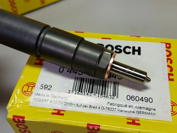 Форсунка BOSCH 0445110045 MERCEDES A 6280700187 