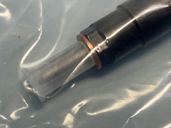 Форсунка BOSCH  0445115077 13537808089 BMW ORIGINAL