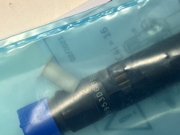 Форсунка DELPHI 166001137R 28232251