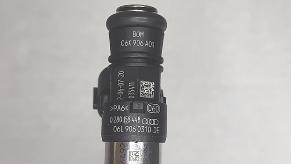 Форсунка бензиновая BOSCH VW 06L906031D 0280158448