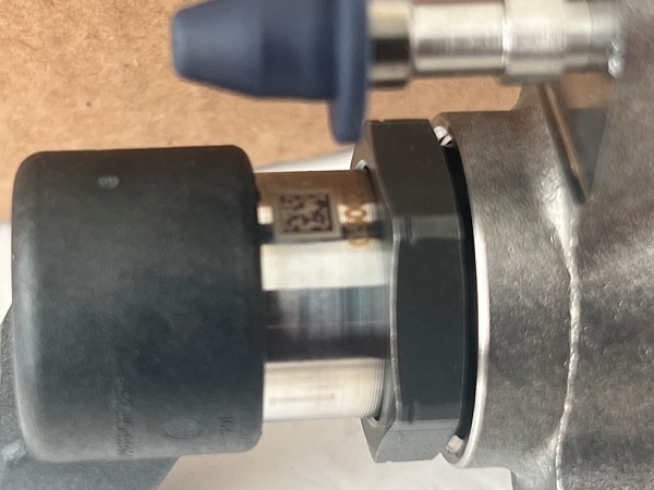 Форсунка 16085183 FORD 9802448680 CITROEN PEUGEOT 50274V05 A2C59513556  VDO NEW ORIG.