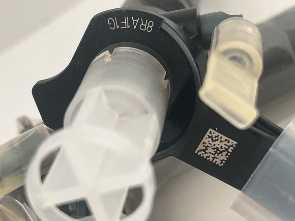 Форсунка BOSCH 0445116041 0445115067 VM 35062005F 68092293AA  JEEP WRANGLER JK 2.8CRD 2011-2016 