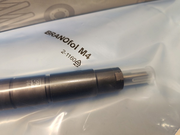 Форсунка топливная A6460701487 BOSCH 0445115069