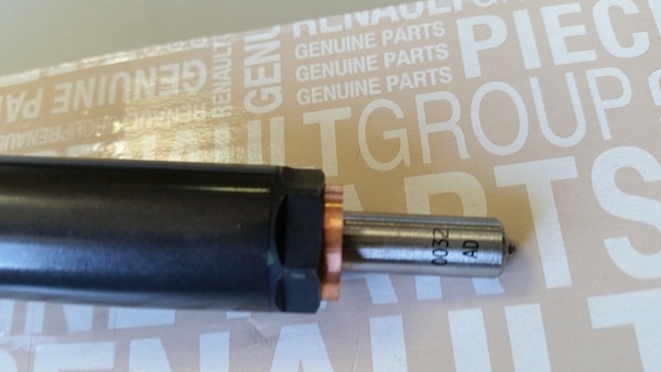 Форсунка SIEMENS 166000372R  HMLGT5164R RENAULT NISSAN