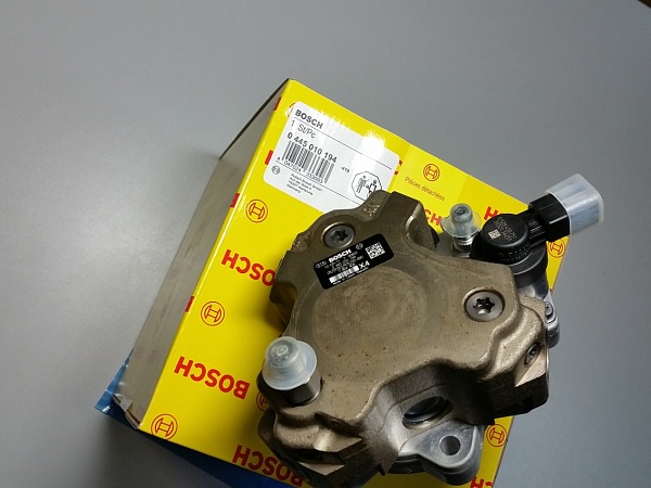 ТНВД BOSCH 0445010194 BMW 13517804409 