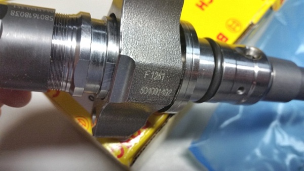 Форсунка BOSCH 0445120351 IVECO 5801618038