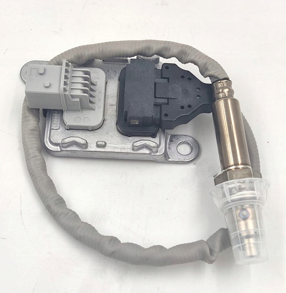 Датчик кислорода NOX Mercedes A0111536428 A2C1864360000
