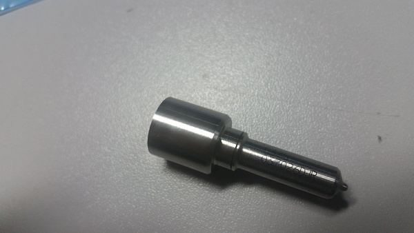 Распылитель форсунки H 375 Hyundai starex H375  Kia karnival 