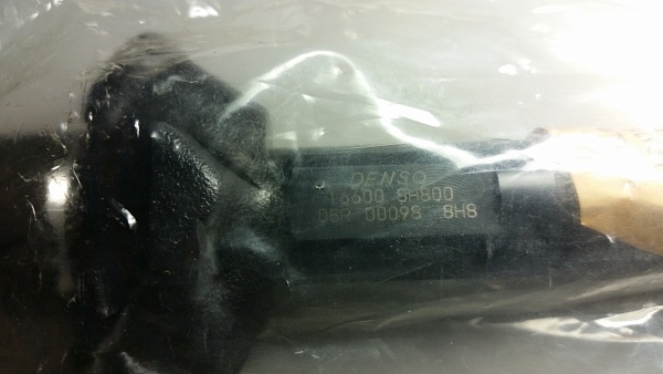 Форсунка Denso 0950000510 	DCRI100510 16600-8H800 CDI NISSAN X-TRAIL YD22ETi  NEW ORIGINAL