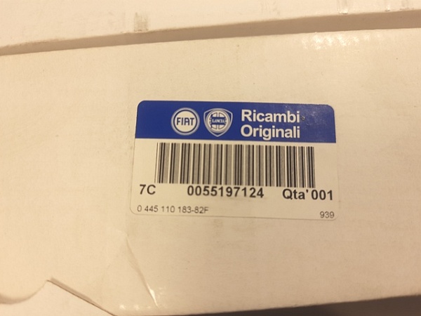 Форсунка BOSCH 0445110183  NEW ORIGINAL