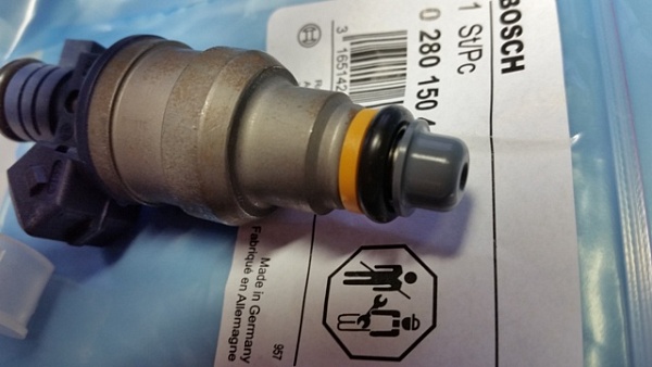 Форсунка бензиновая BOSCH 0280150446 CITROEN 1984 93