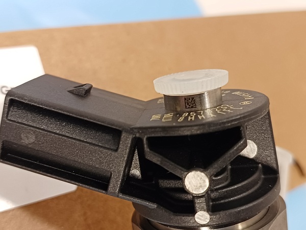 Форсунка  BOSCH 0445110819 BMW 13538579232  GERMANY ORIGINAL