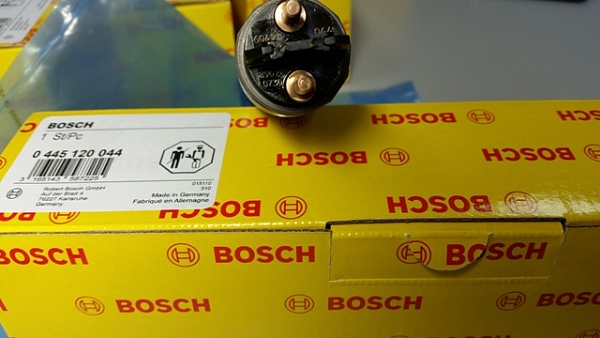 Форсунка BOSCH 0445120044 51101004043 MAN TGA 