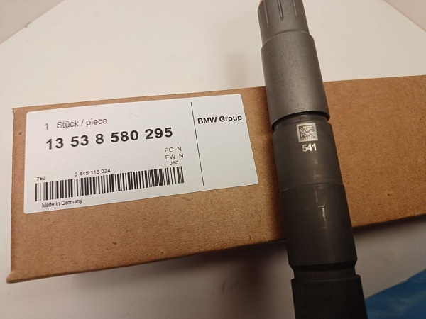 Форсунка BOSCH 0445118024 13538580295 BMW  NEW