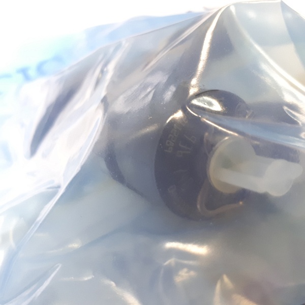 Форсунка BOSCH 0445110141 RENAULT 2.5 dCi 8201043605 166001387R