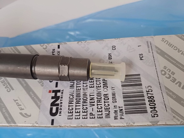 Форсунка BOSCH 0445110273 504088755 Fiat Ducato, Iveco Daily 2.3D 06> NEW ORIGINAL