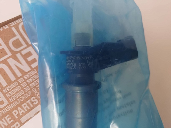 Форсунка BOSCH 0445115022 1660000Q0A RENAULT NISSAN