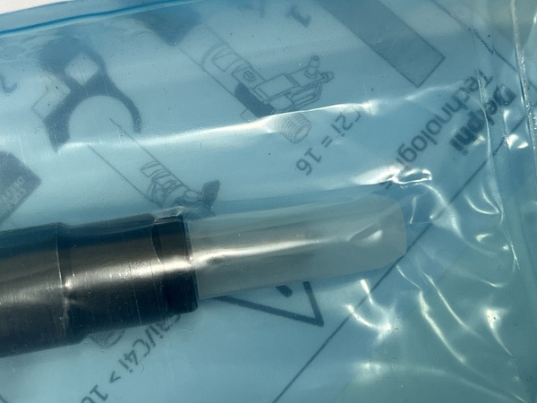 Форсунка MERCEDES A6510704987 DELPHI 28342997 NEW A6510700587